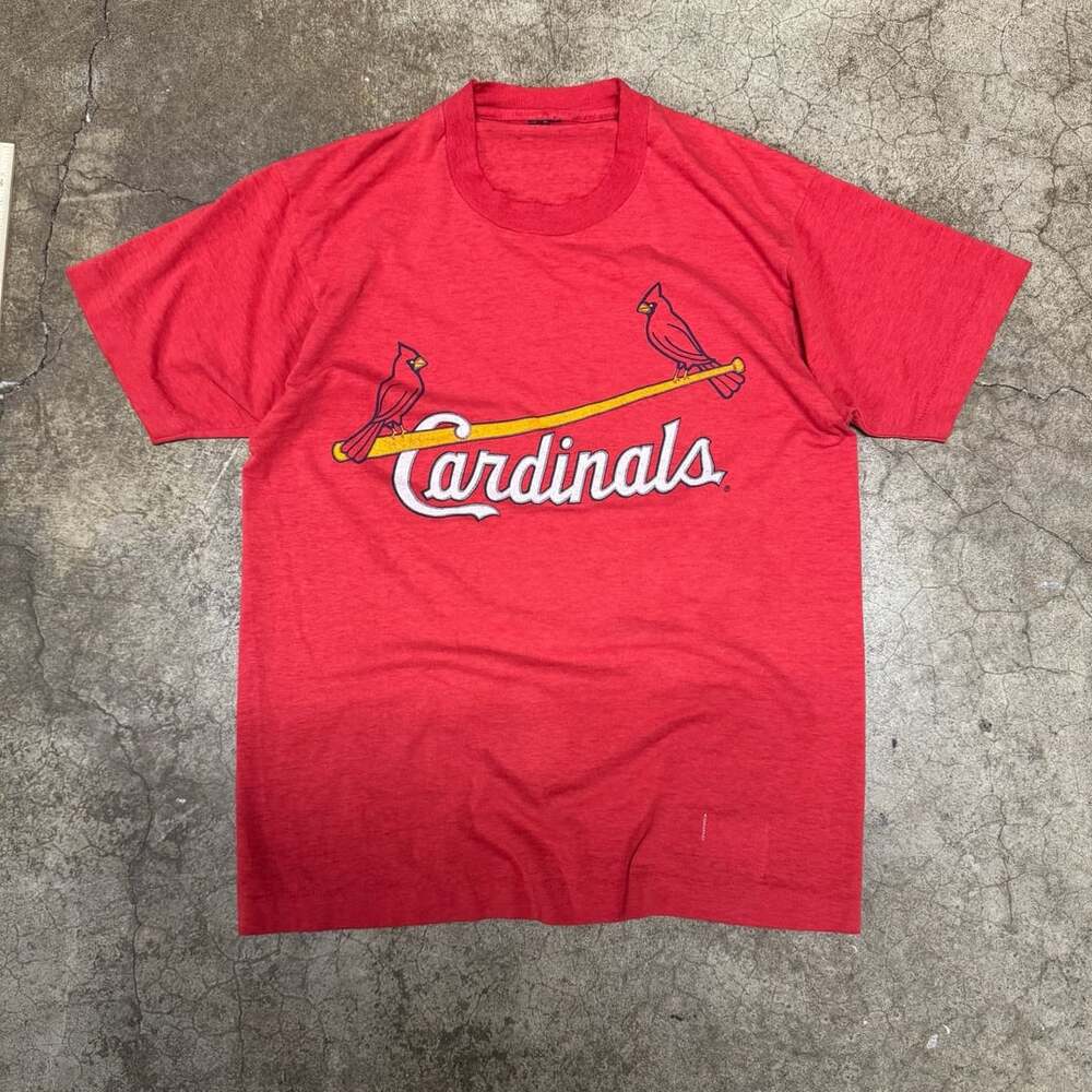 MLB vintage St. Louis Cardinals T-Shirt Red Graphic Single Stitch
